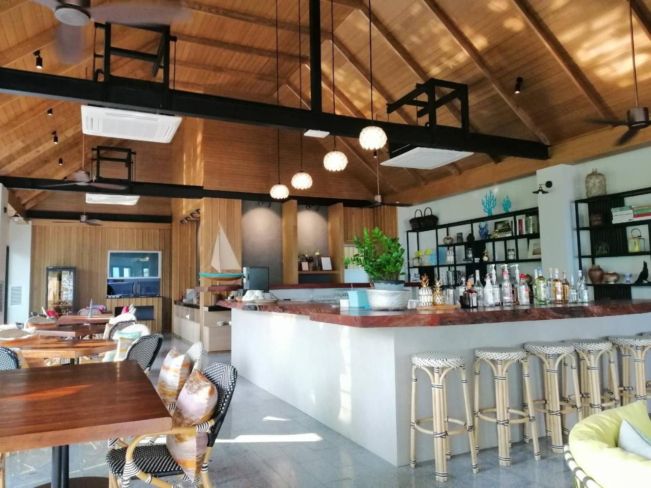 Tungtong Beach Villas Thap Sakae Zewnętrze zdjęcie